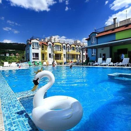 Modern Delux Apartments In Flowers&Pool Private Complex Bałczik Zewnętrze zdjęcie